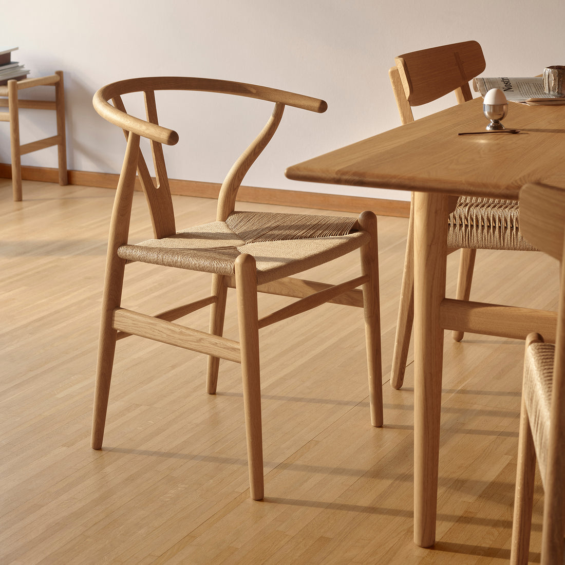 Carl Hansen - CH24 Wishbone Chair | Eiche geölt
