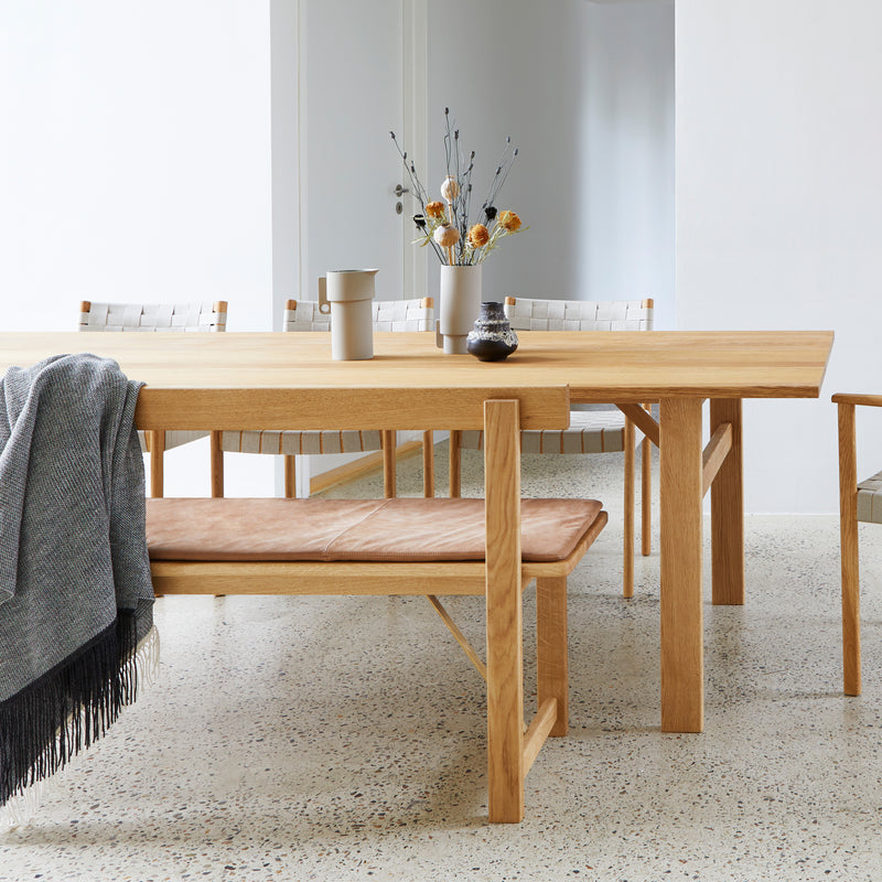 Form &amp; Refine - Position Sitzbank 155