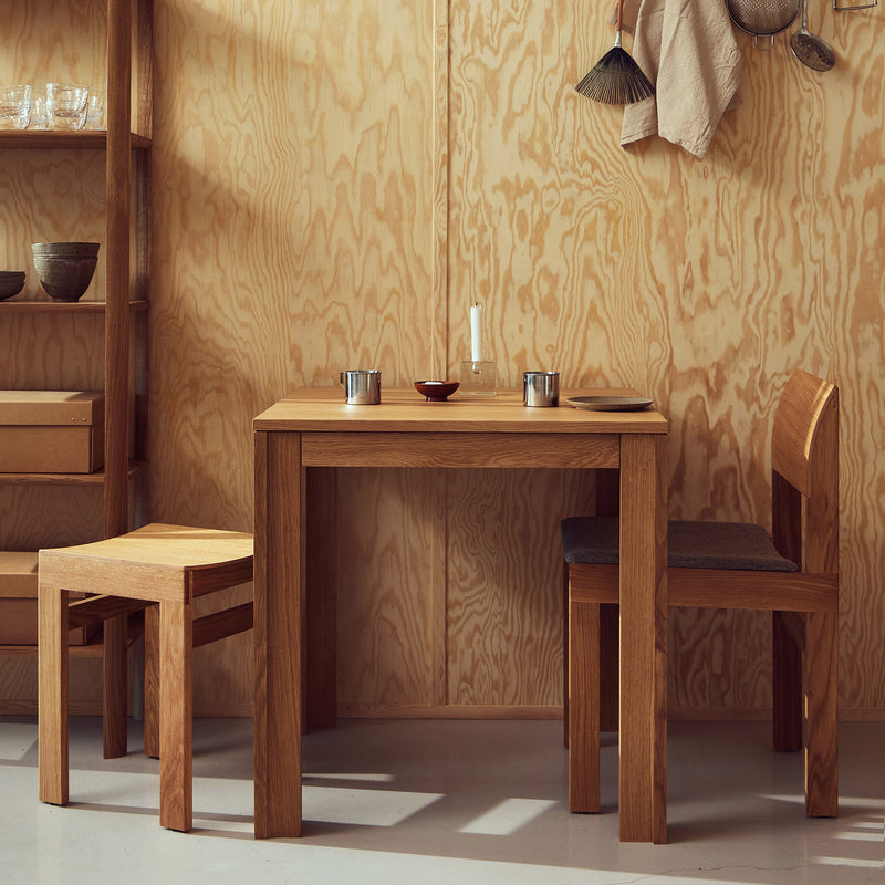 Form &amp; Refine - Sonder Hocker