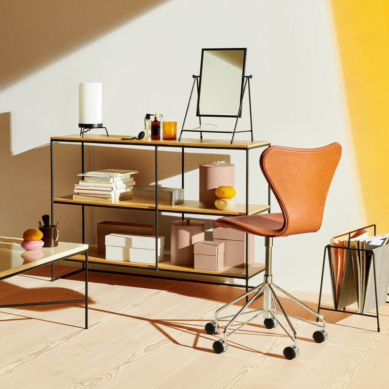 Fritz Hansen - Serie 7 Bürostuhl Leder