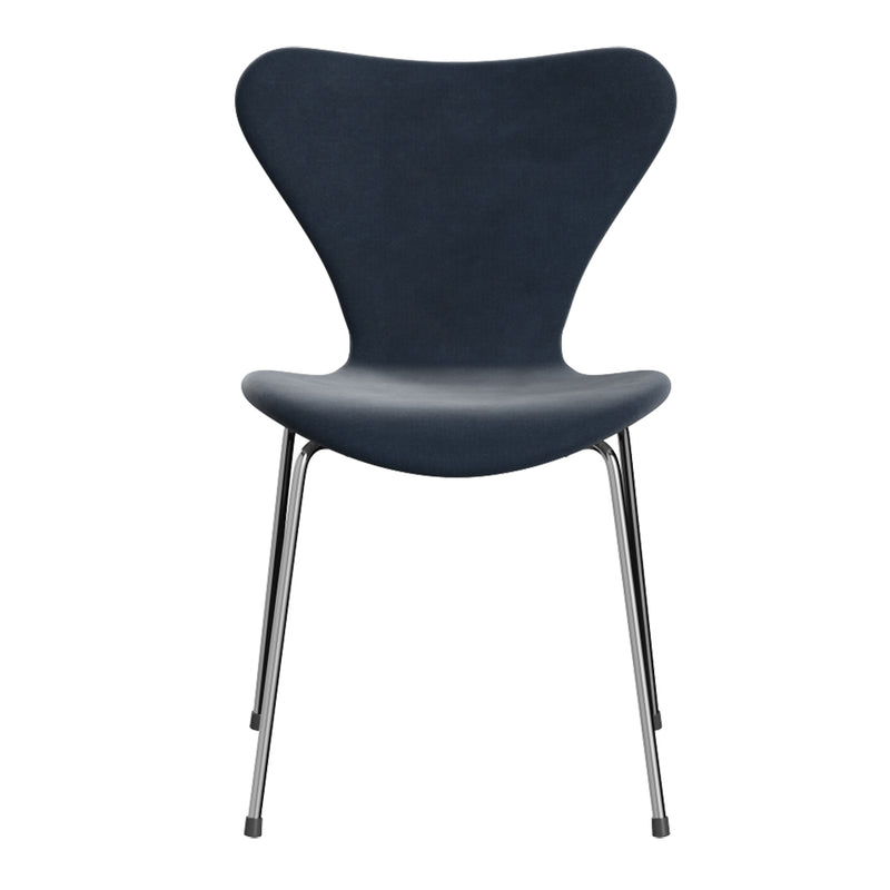 Fritz Hansen - Serie 7 Stuhl Vollpolster Leder | Essential Leder black, Essential Leder Walnut