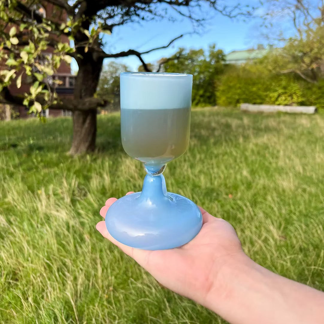Gustaf Westman - Chunky Bierglas | light blue