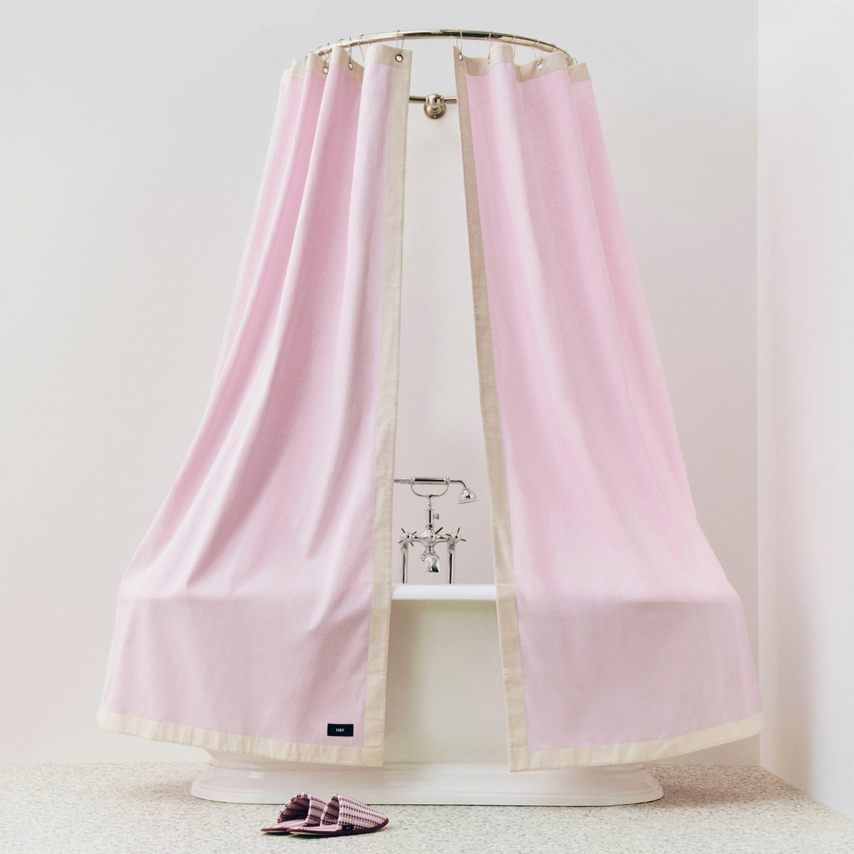 HAY - Outline Duschvorhang | cream/pink