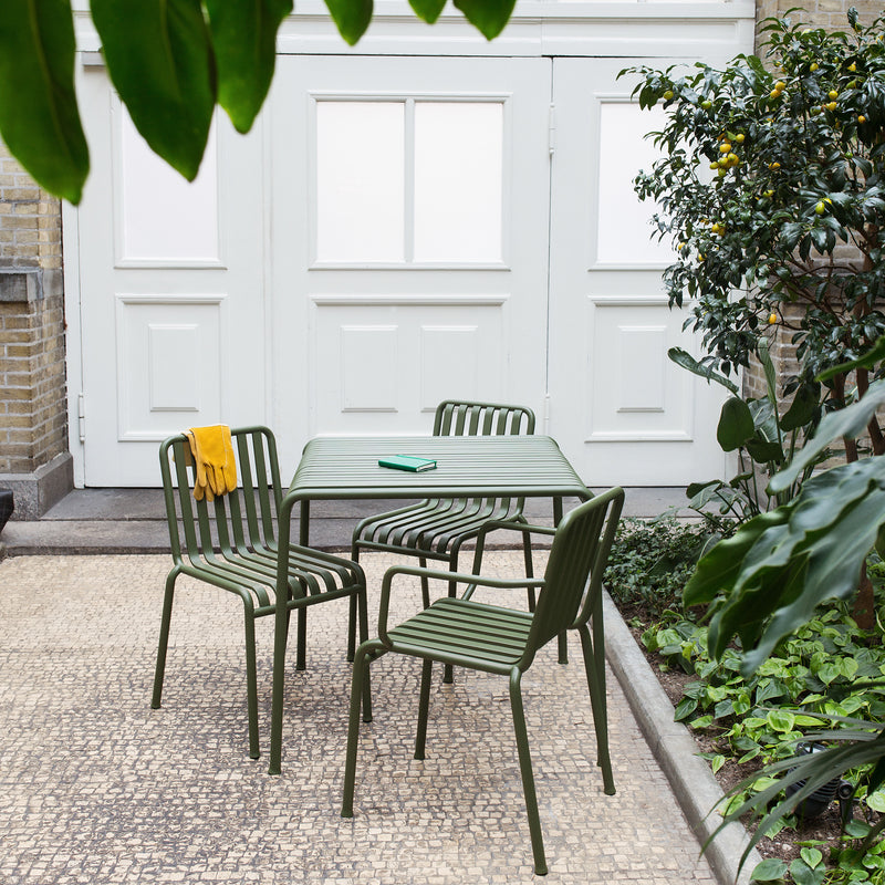 HAY - Palissade Tisch  | 82,5 x 90 cm / olive