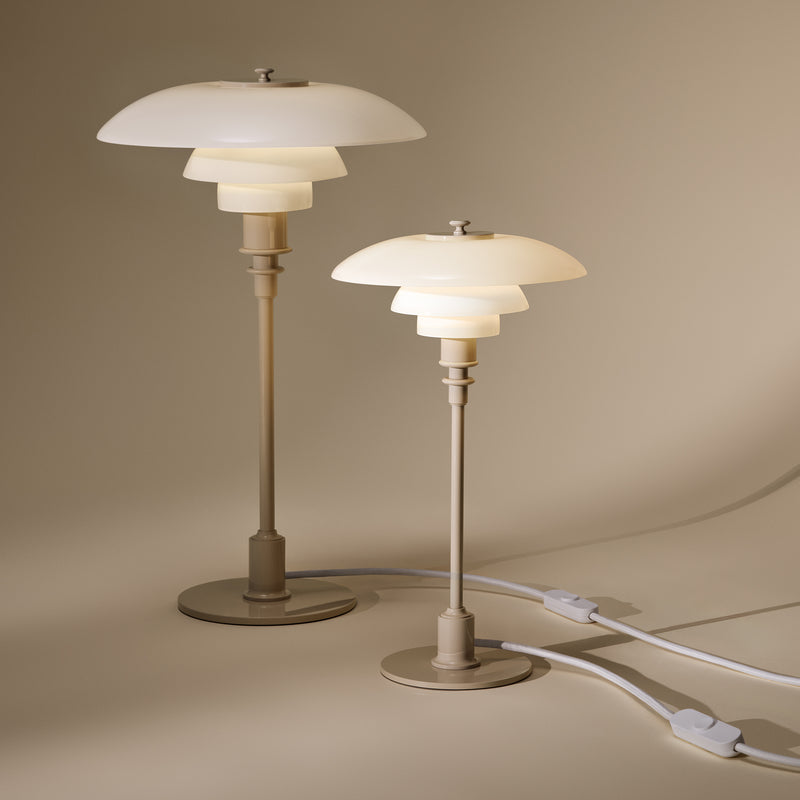 Louis Poulsen - PH 3/2 Tischleuchte | glossy beige