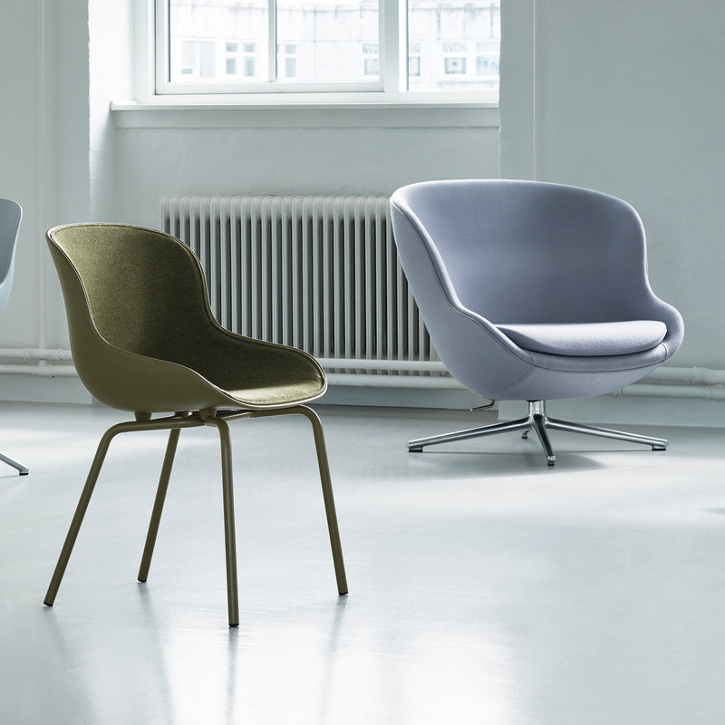 Normann Copenhagen - Hyg Lounge-Sessel mit Drehgestell