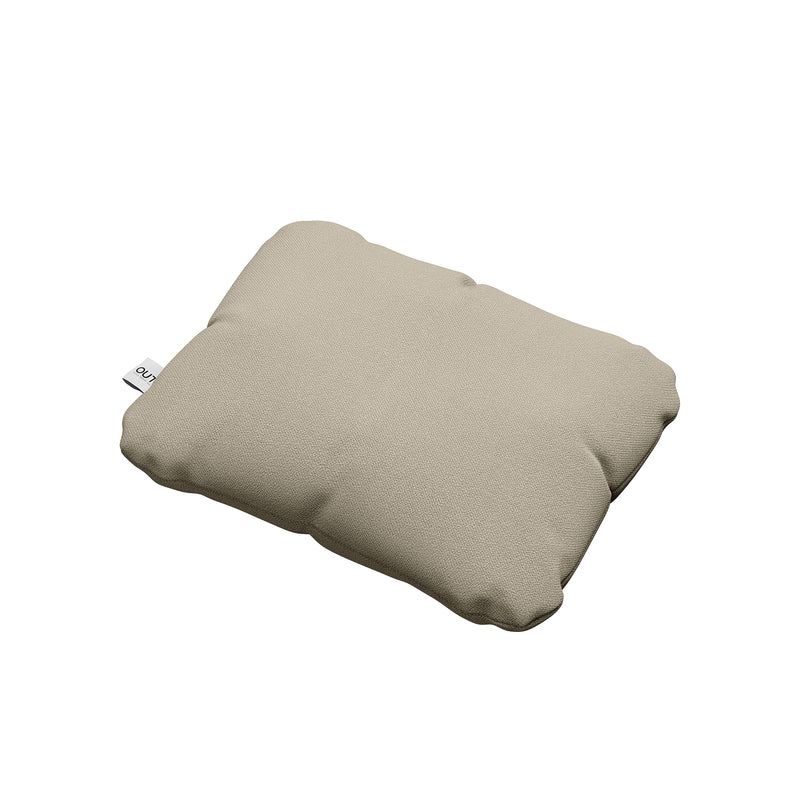 OUT Objekte unserer Tage - SANDER ACCESSOIRES Kissen | Mandelbeige (Vidar 4 0146 by Kvadrat/Raf Simons)