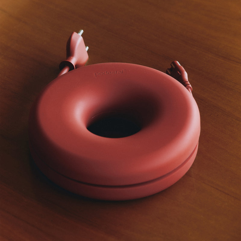 Pedestal - Cable Bagel | burnin' red