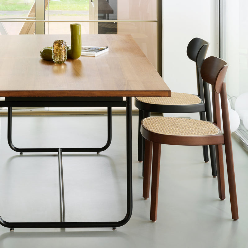 Thonet - 118 Stuhl | Nussbaum gebeizt / Single / Rohrgeflecht