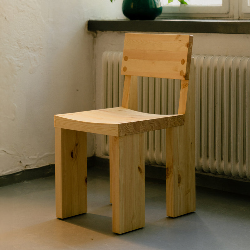 Vaarnii - 001 Esszimmerstuhl