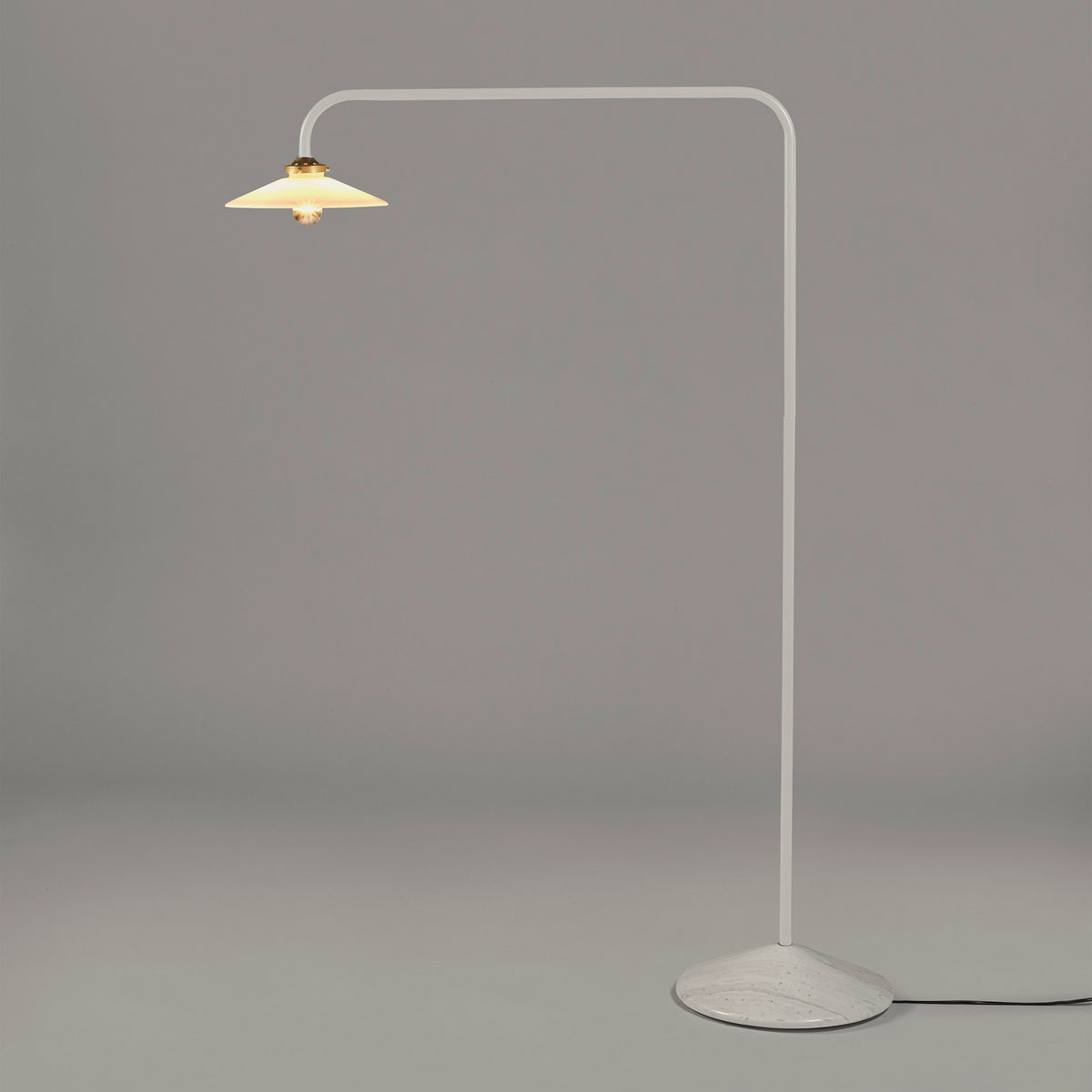 Valerie Objects - Standing Lamp N°1 Stehleuchte Marmor | elfenbein