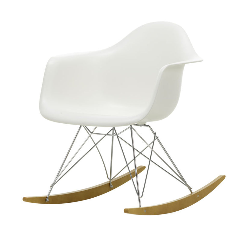 Vitra - Eames Plastic Armchair RAR | Kufen Ahorn gelblich / weiß RE / verchromt