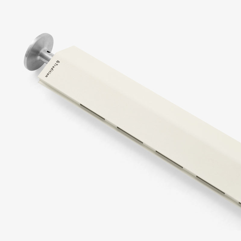 &amp;Tradition - Rombe Konfiguration B Regal mit Schreibtischplatte
