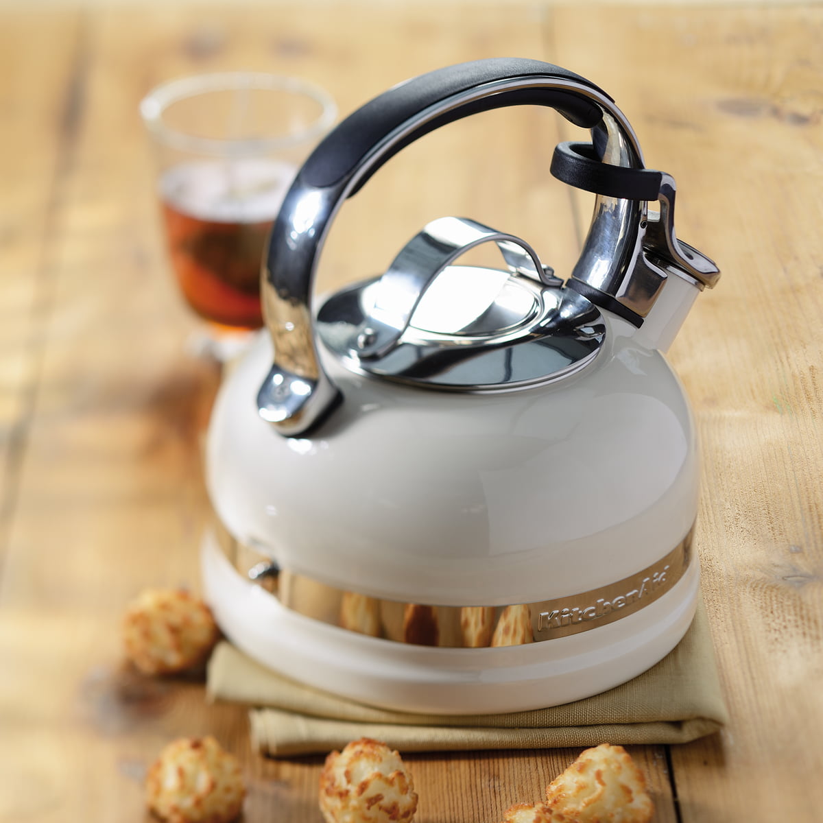 Quart Kettle 19 L By KitchenAid In The Shop